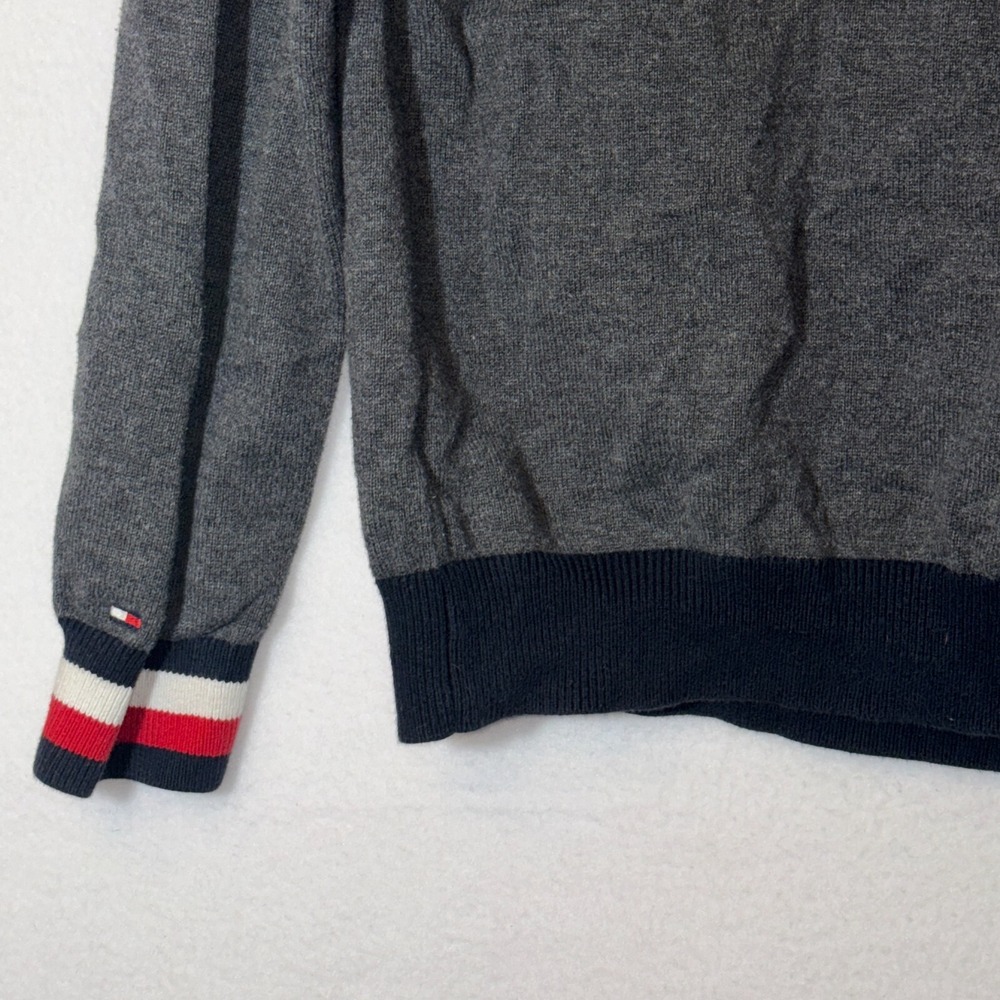 Women's Y2K Tommy Hilfiger Sweater Classic Logo Chenille sz Large - Picture 6 of 6